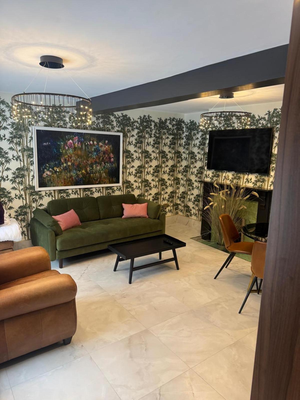 The Coach House On Love Lane - 3 Stunning Apartments In The Yorkshire Dales Leyburn Bagian luar foto